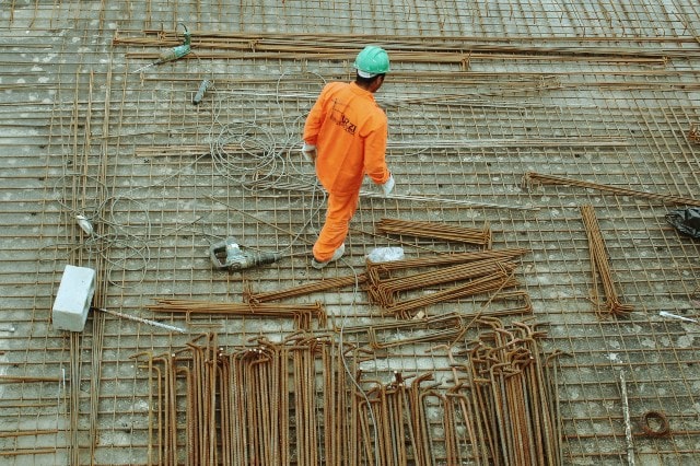 What Structural Iron and Steel Workers Do What Structural Iron and Steel Workers Do