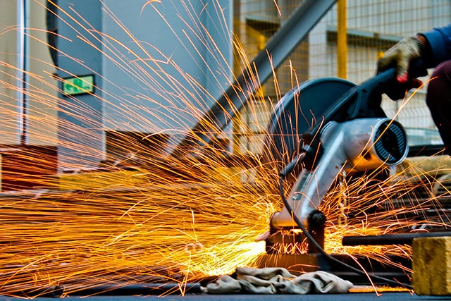 The Risks Faced by Structural Iron and Steel Workers img min The Risks Faced by Structural Iron and Steel Workers img min